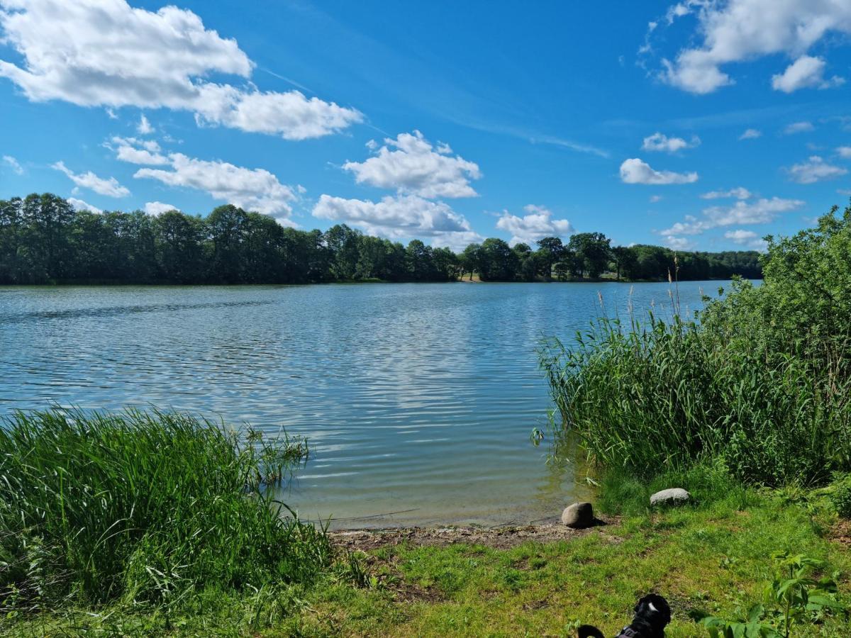 Domek Nad Jeziorem Bystrzyna Świdwin 外观 照片